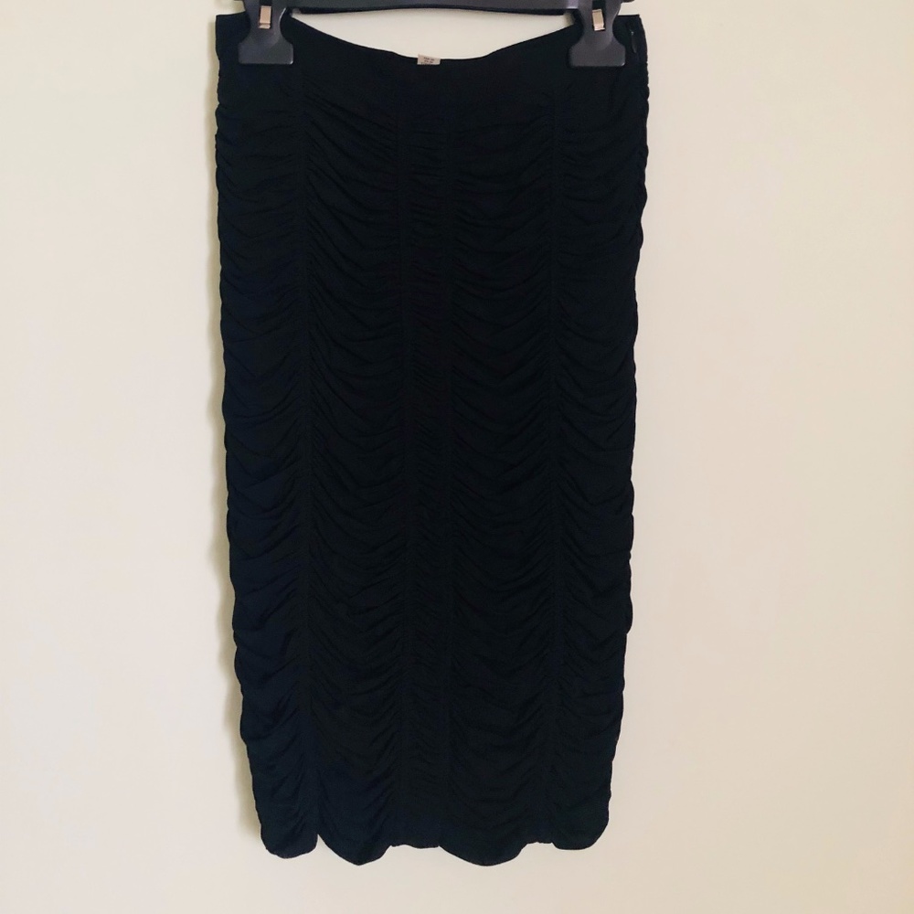 Burberry rouched skirt